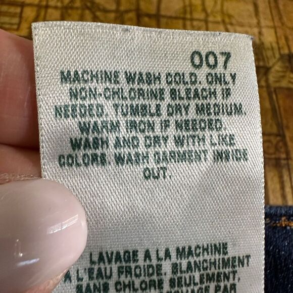 LEVI’S Women’s Contour Boot Eco Sustainable Denim Distressed Jeans Blue Size 6M - Picture 15 of 16